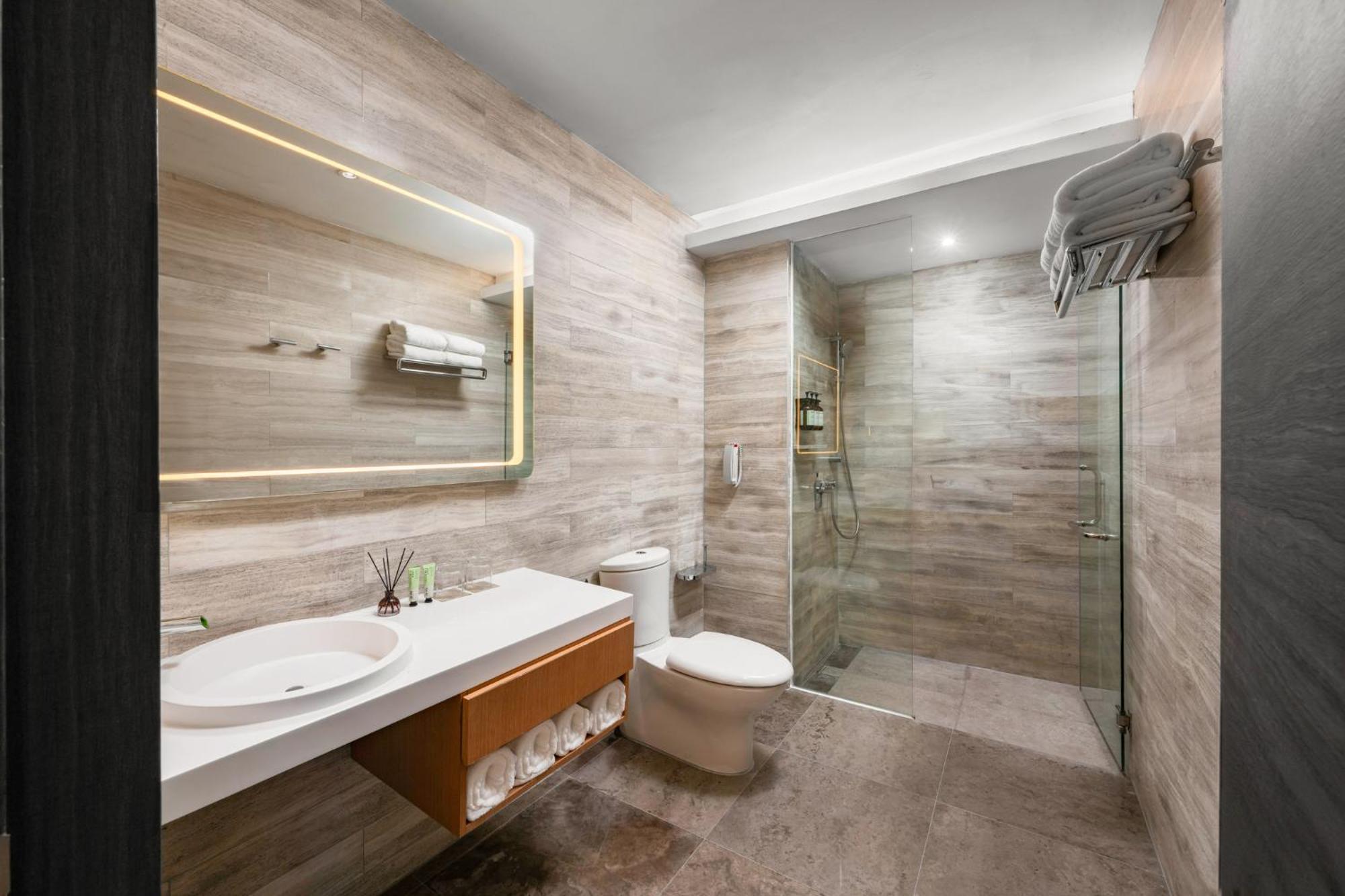נוסג'יה Fraser Place Puteri Harbour מראה חיצוני תמונה Bathroom