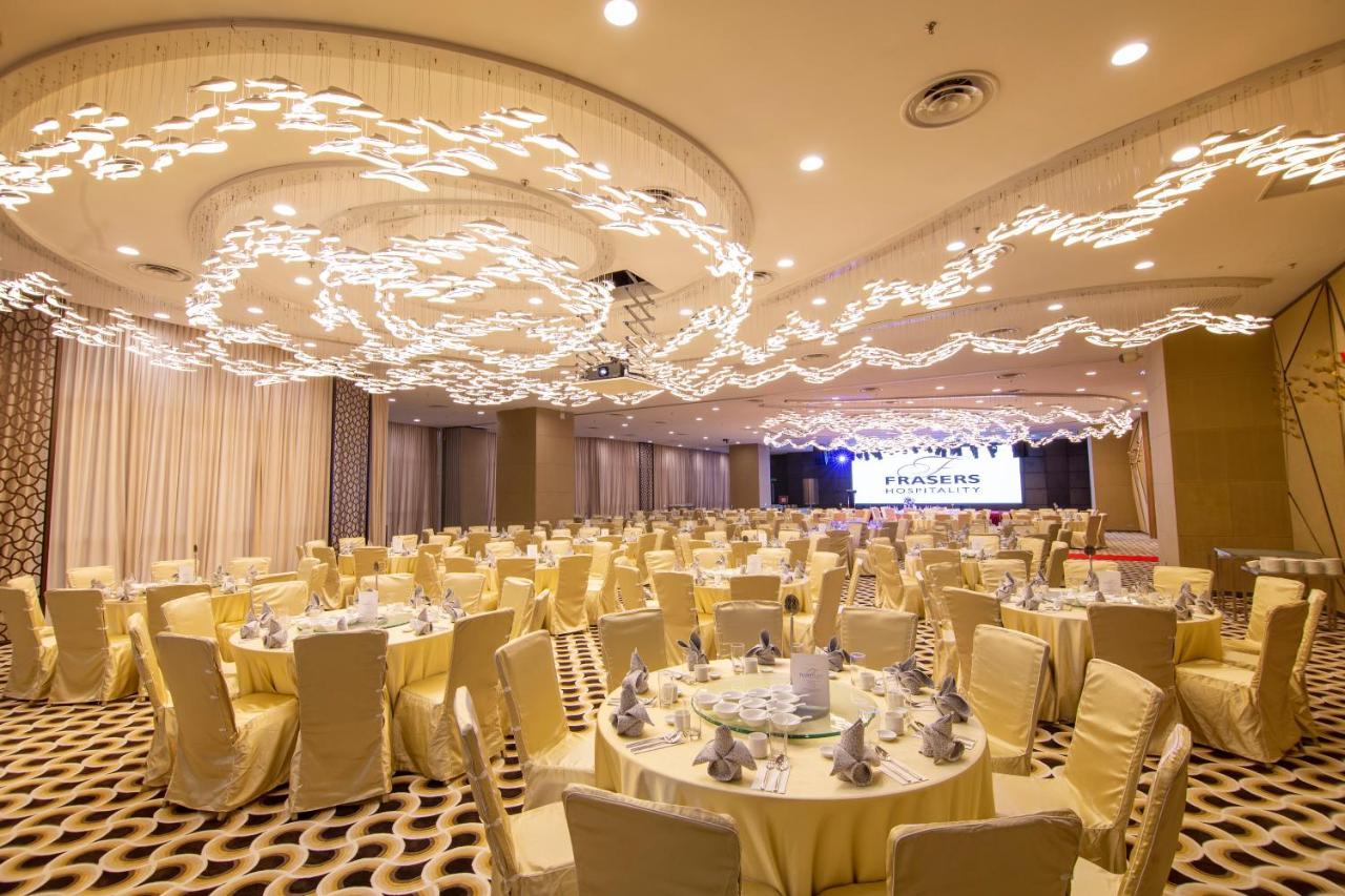 נוסג'יה Fraser Place Puteri Harbour מראה חיצוני תמונה The ballroom of the hotel